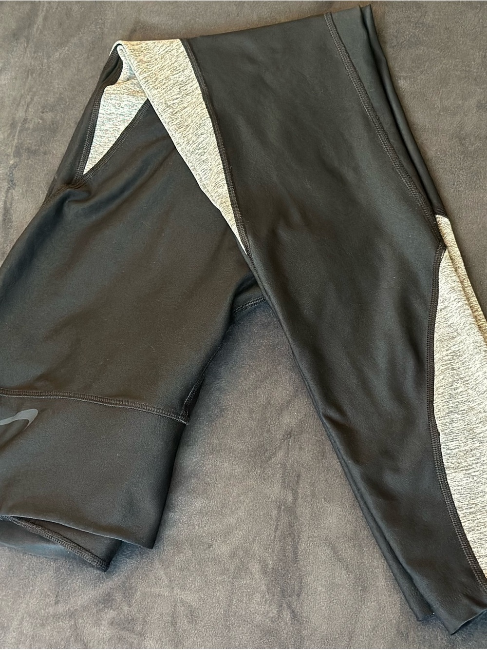 Nike Women’s Black Leggings with Heather Gray Panels